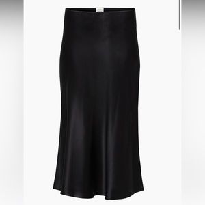 Wilfred Size 8 Black Slip Skirt with Slit
